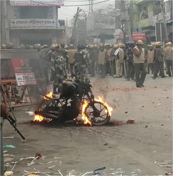 ಶಾಲಾ- ಕಾಲೇಜುಗಳು ಬಂದ್, ಆರ್ಥಿಕ ಹಿಂದುಳಿದವರ ಪಟ್ಟಿಗೆ ಸೇರಲು ಜಾಟರಿಂದ ನಕಾರ!